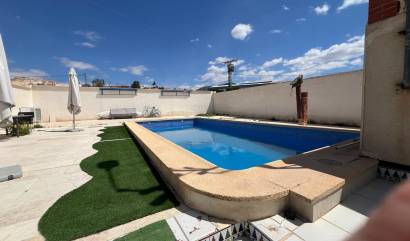 Sale - Country House - Alguena