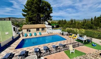 Sale - Country House - Castalla