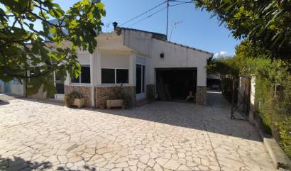 Sale - Country House - Elda