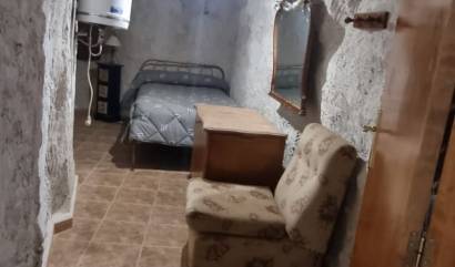 Sale - Country House - Hondón de las Nieves