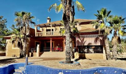 Sale - Country House - Los Montesinos