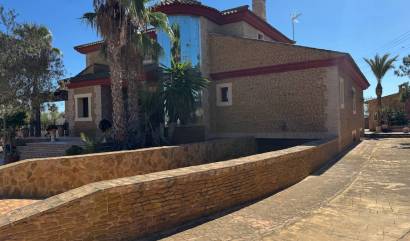 Sale - Country House - Los Montesinos