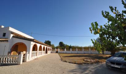 Sale - Country House - Pinoso