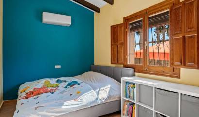 Sale - Country House - Rafal