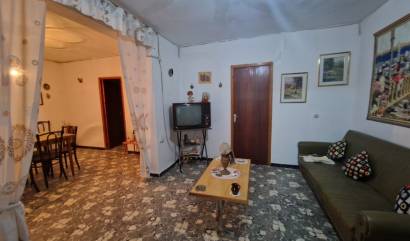 Sale - Country House - Relleu