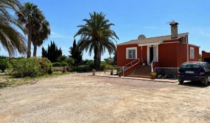 Sale - Country House - San Miguel de Salinas