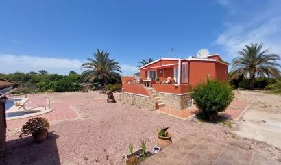 Sale - Country House - San Miguel de Salinas