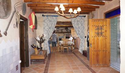 Sale - Country House - Yecla