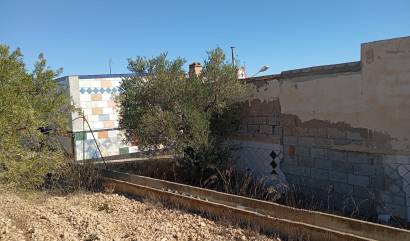 Sale - Country House - Yecla