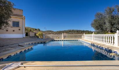 Sale - Finca Country Property - La Zarza
