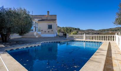 Sale - Finca Country Property - La Zarza