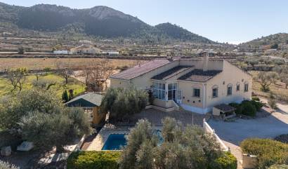 Sale - Finca Country Property - La Zarza
