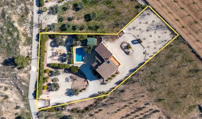 Sale - Finca Country Property - La Zarza