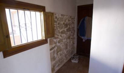 Sale - Finca / Country Property - Rojales