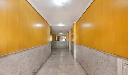 Sale - Ground Floor - Torrevieja - Centro