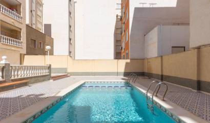 Sale - Ground Floor - Torrevieja - Estacion de autobuses