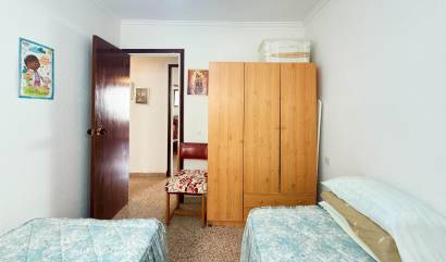 Sale - Ground Floor - Torrevieja - La Mata