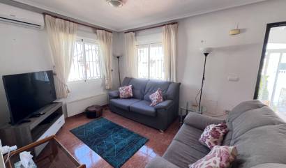 Sale - House - Entre Naranjo - Vistabella Golf