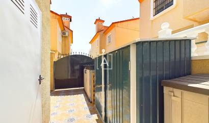 Sale - Semi Detached - Pinar de Campoverde