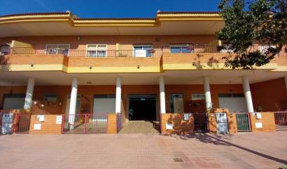 Sale - Terraced house - Daya Nueva
