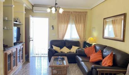 Sale - Terraced house - Orihuela Costa