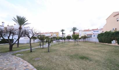 Sale - Terraced house - Torrevieja - Torretas