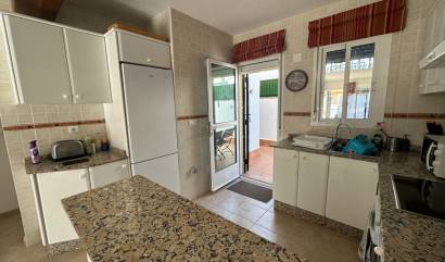 Sale - Town house / semi detached - Orihuela - Entre Naranjos Vistabella Golf