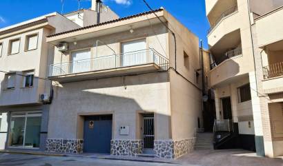 Sale - Townhouse - Abanilla