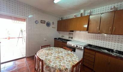 Sale - Townhouse - Alguena