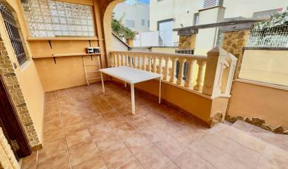Sale - Townhouse - Guardamar del Segura