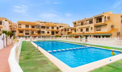 Sale - Townhouse - Guardamar Playa