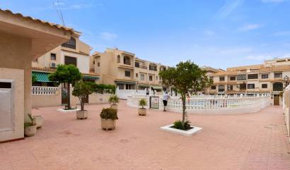 Sale - Townhouse - Guardamar Playa