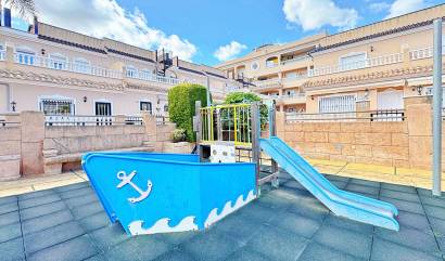 Sale - Townhouse - Orihuela Costa - Villamartín