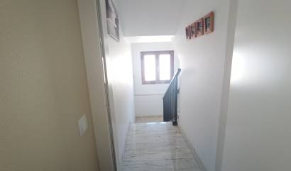 Sale - Townhouse - Roldan