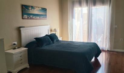 Sale - Townhouse - Roldan