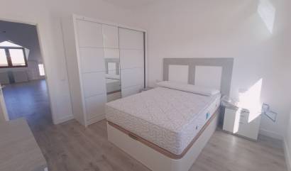 Sale - Townhouse - Roldan