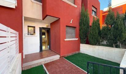 Sale - Townhouse - Torrevieja - Aguas Nuevas