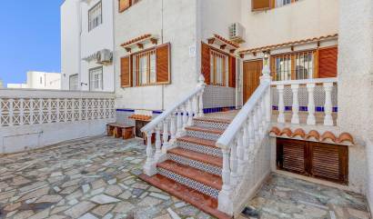 Sale - Townhouse - Torrevieja - Calas blanca