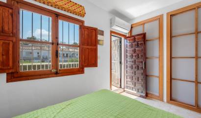 Sale - Townhouse - Torrevieja - Lago Jardin