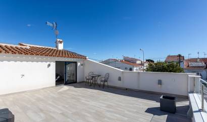 Sale - Townhouse - Torrevieja - Urbanización San Luis