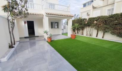 Sale - Townhouse - Torrevieja