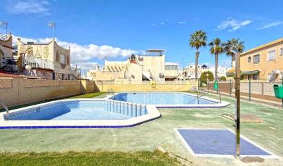 Sale - Townhouse - Torrevieja