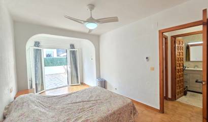 Sale - Townhouse * - Villamartin * - Los Dolses *