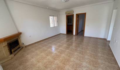 Sale - Villa - Algorfa - Montemar