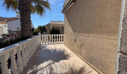 Sale - Villa - Algorfa - Montemar