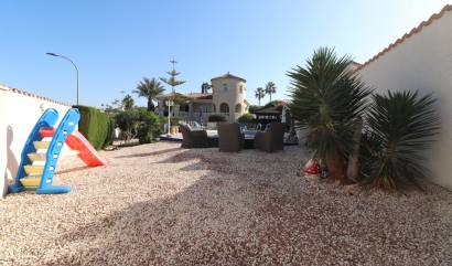 Sale - Villa - Algorfa