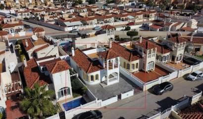 Sale - Villa - Algorfa