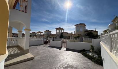 Sale - Villa - Algorfa