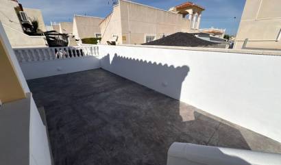Sale - Villa - Algorfa