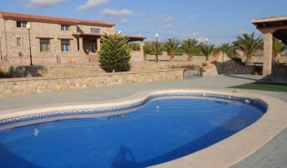 Sale - Villa - Aspe